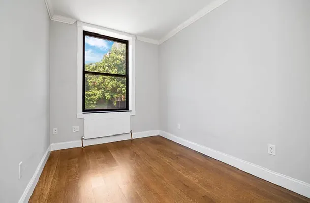 Rented by REAL New York | media 48