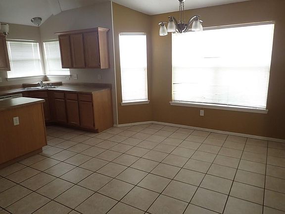 5th image of 12433 Paseo Alegre Dr