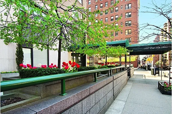 Sold by Stribling | media 20