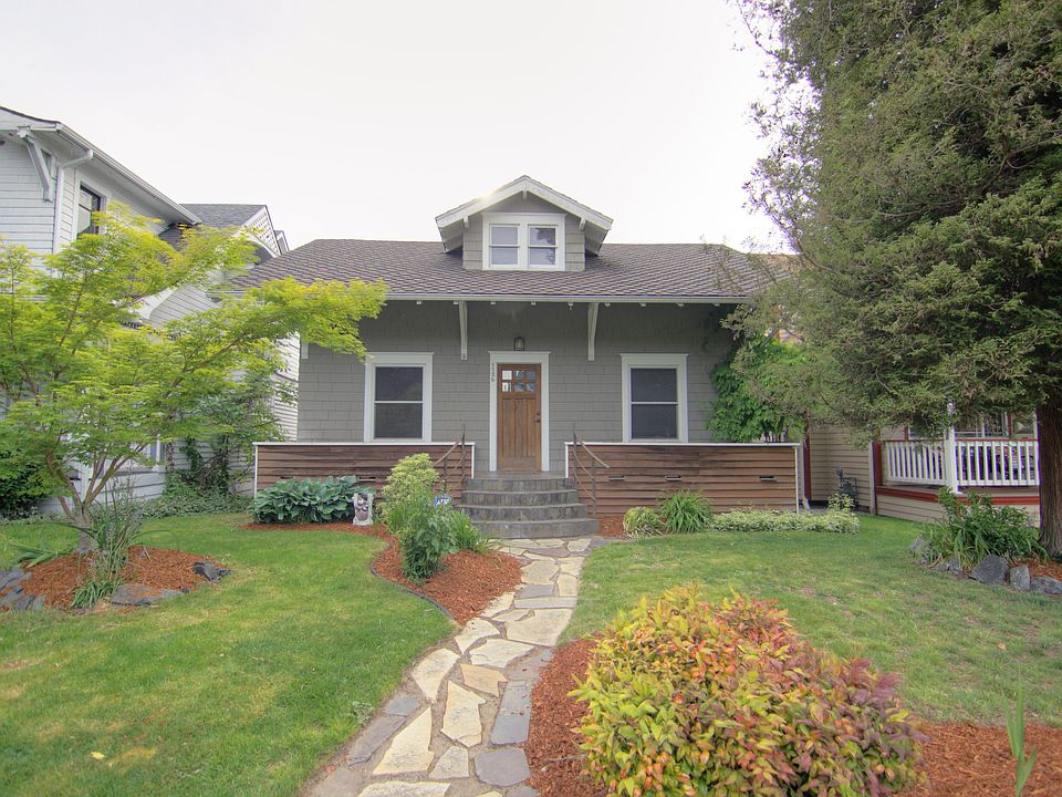 1st image of 1126 N Oakes St