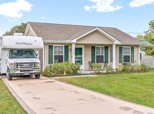 930 Crabapple Ln, Clarksville, TN 37040