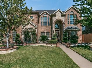 2652 Excalibur Dr, Grand Prairie, TX 75052