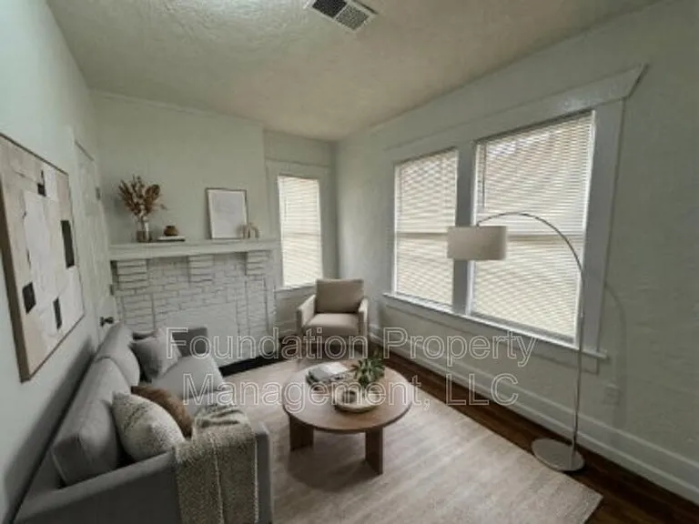 914 Garland St — Photo 9
