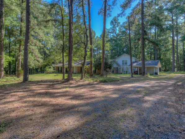 447 Burrow Ln, Cotton Valley, LA 71018