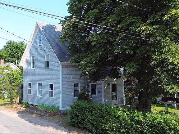 3rd image of 92 Main St