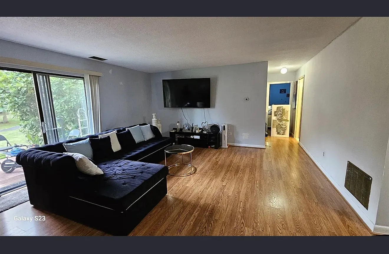 9 Thayer Pond Dr — Photo 2