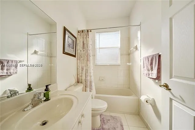 5271 SW 141st Ter — Photo 16