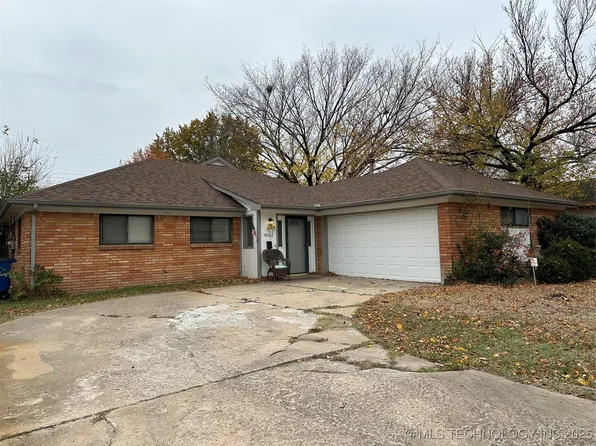 9022 E 35th St, Tulsa, OK 74145