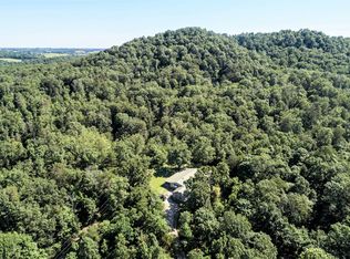 745 Helm School House Rd, Lebanon, KY 40033