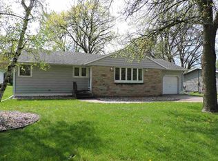 106 Crescent Ave, Decorah, IA 52101