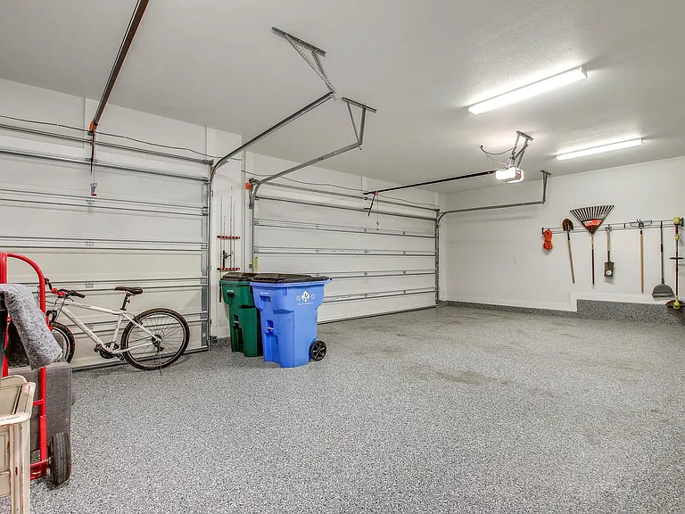 6509 Shady Ln — Photo 35