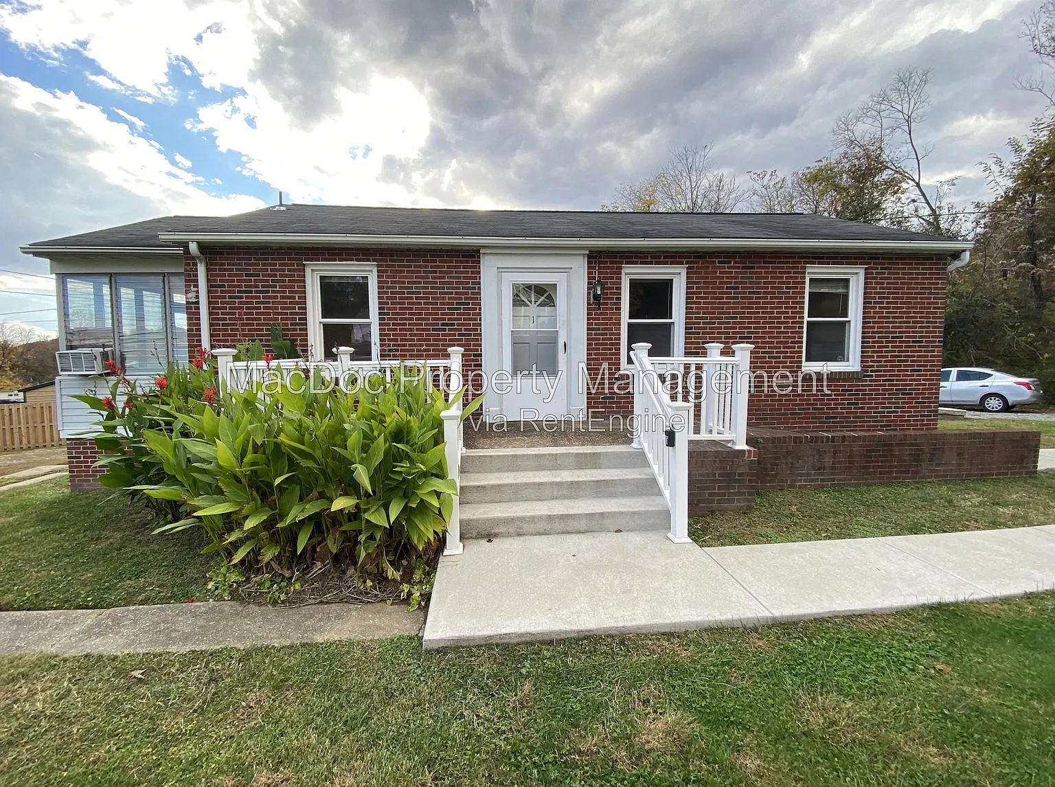 1 bed, 1.0 bath, 735 sqft, $1,495 — Photo 1