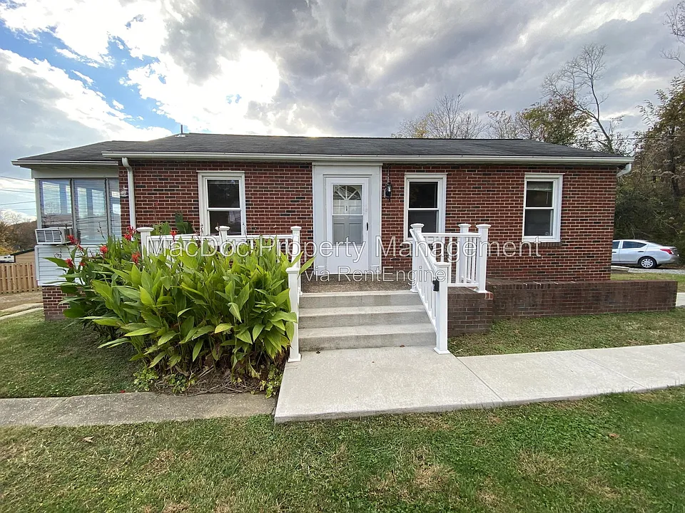 181 Truslow Rd #1