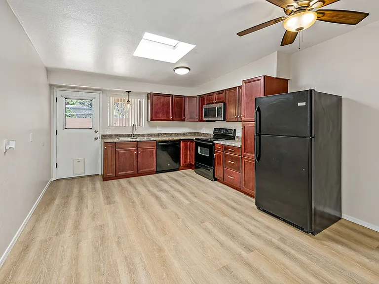 3362 E Fort Lowell Rd — Photo 8