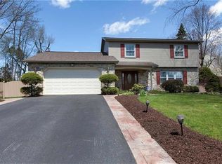 1250 Stark Rd, Bethlehem, PA 18017