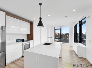 224 E 135th St #2008N, Bronx, NY 10451