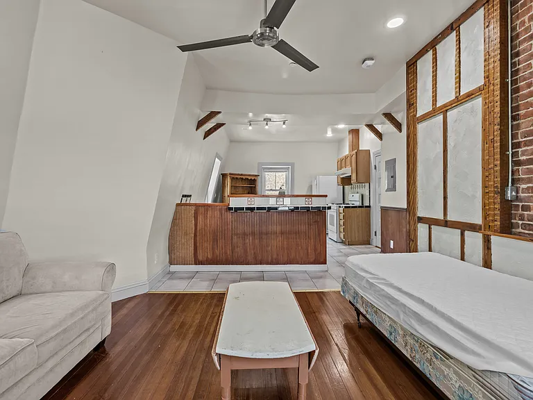 30 Princeton Ave #6 — Photo 7