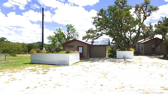 23A State Highway 87 — Photo 13