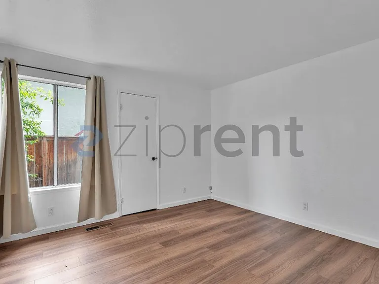 51 Massolo Dr #C — Photo 19