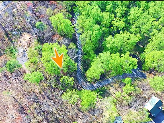 2nd image of Emerald Springs Loop