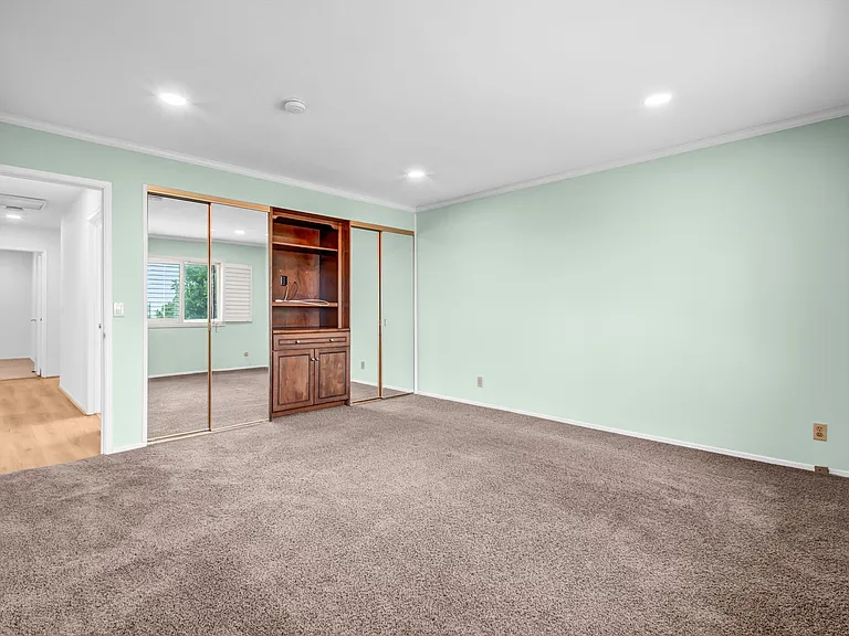 816 Granada Dr — Photo 29