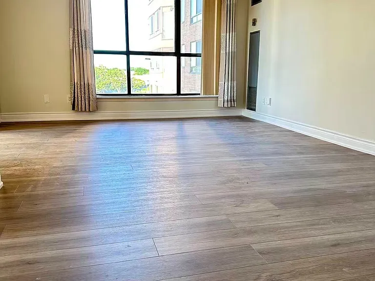 55 Bamburgh Cir #414 — Photo 14