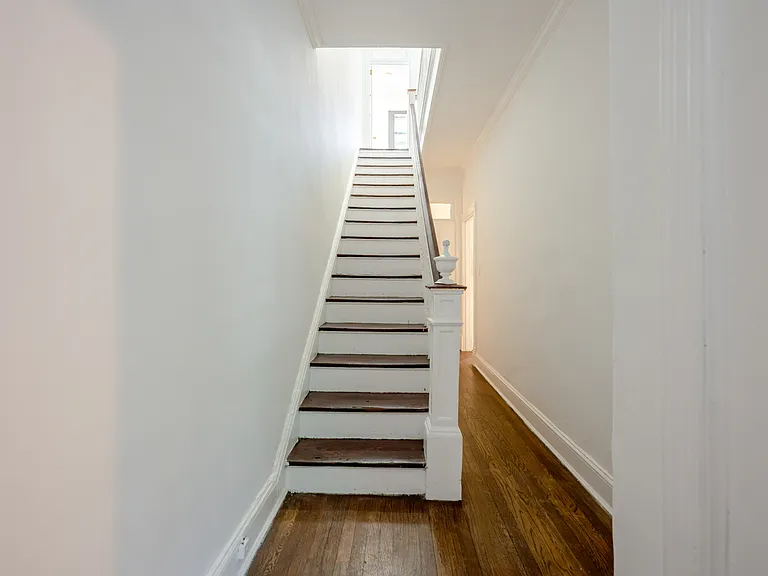 763 Girard St NW — Photo 16