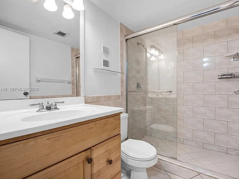 250 Jacaranda Dr #508 — Photo 18