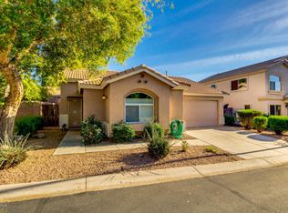 6659 E Rollins St, Mesa, AZ 85215