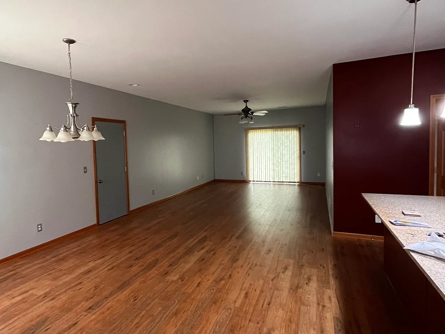 2 bed, 1236 sqft, $1,900 — Photo 2