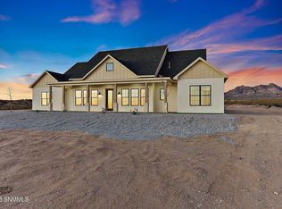 1665 Eclipse Rd, Las Cruces, NM 88012