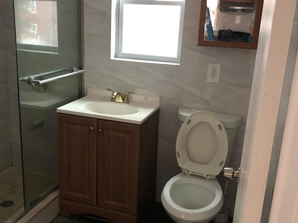 1st image of 13-06 14th Ave Floor 1
