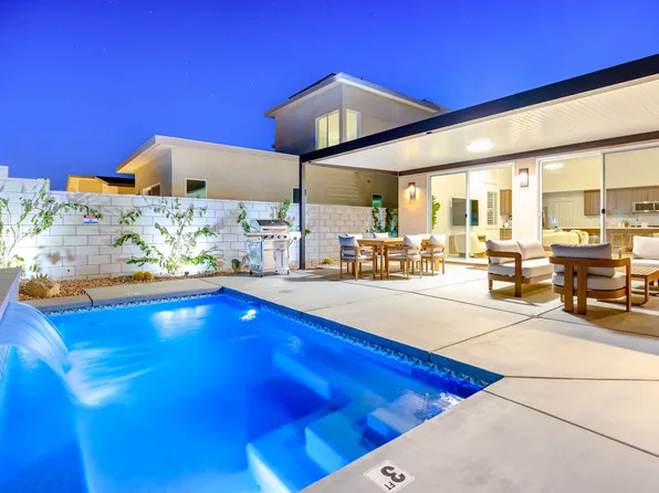 200 Mustang Ln, Palm Springs, CA 92262