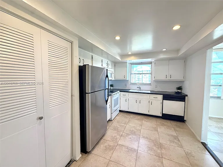 1351 NE Miami Gardens Dr #626E — Photo 10