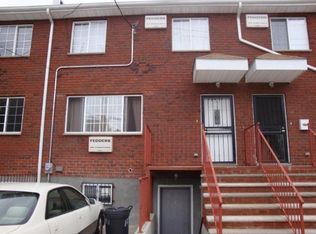 18932 113th Rd, Saint Albans, NY 11412