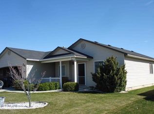 3910 Winston St, Caldwell, ID 83607