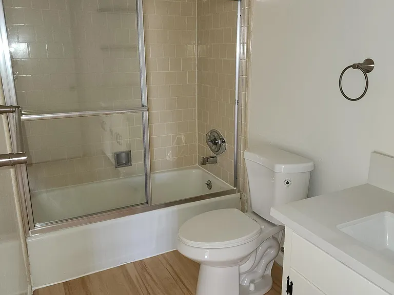 1179 Brace Ave #11 — Photo 6