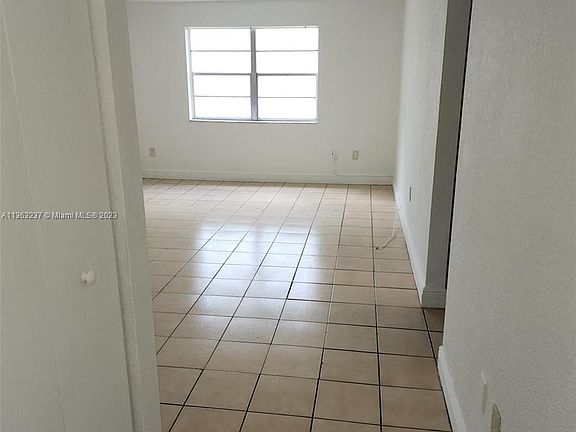 4th image of 17255 SW 95th Ave #M139