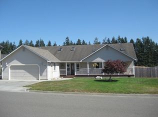 1683 Cardinal Dr, McKinleyville, CA 95519