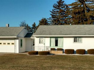 2360 S Hemlock Rd, Hemlock, MI 48626