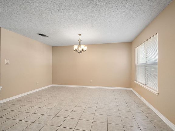 5th image of 3410 Arroyo Oak Dr