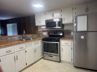 905 Holly St, Bullhead City, AZ 86442
