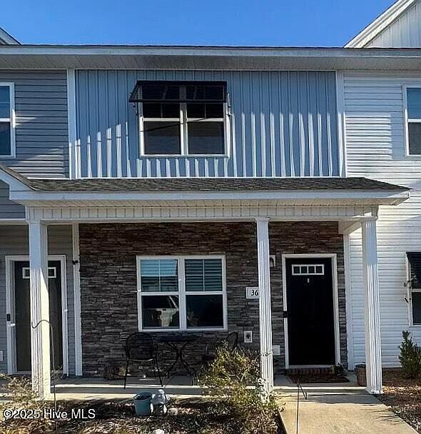 1st image of 36 Catalina Cir
