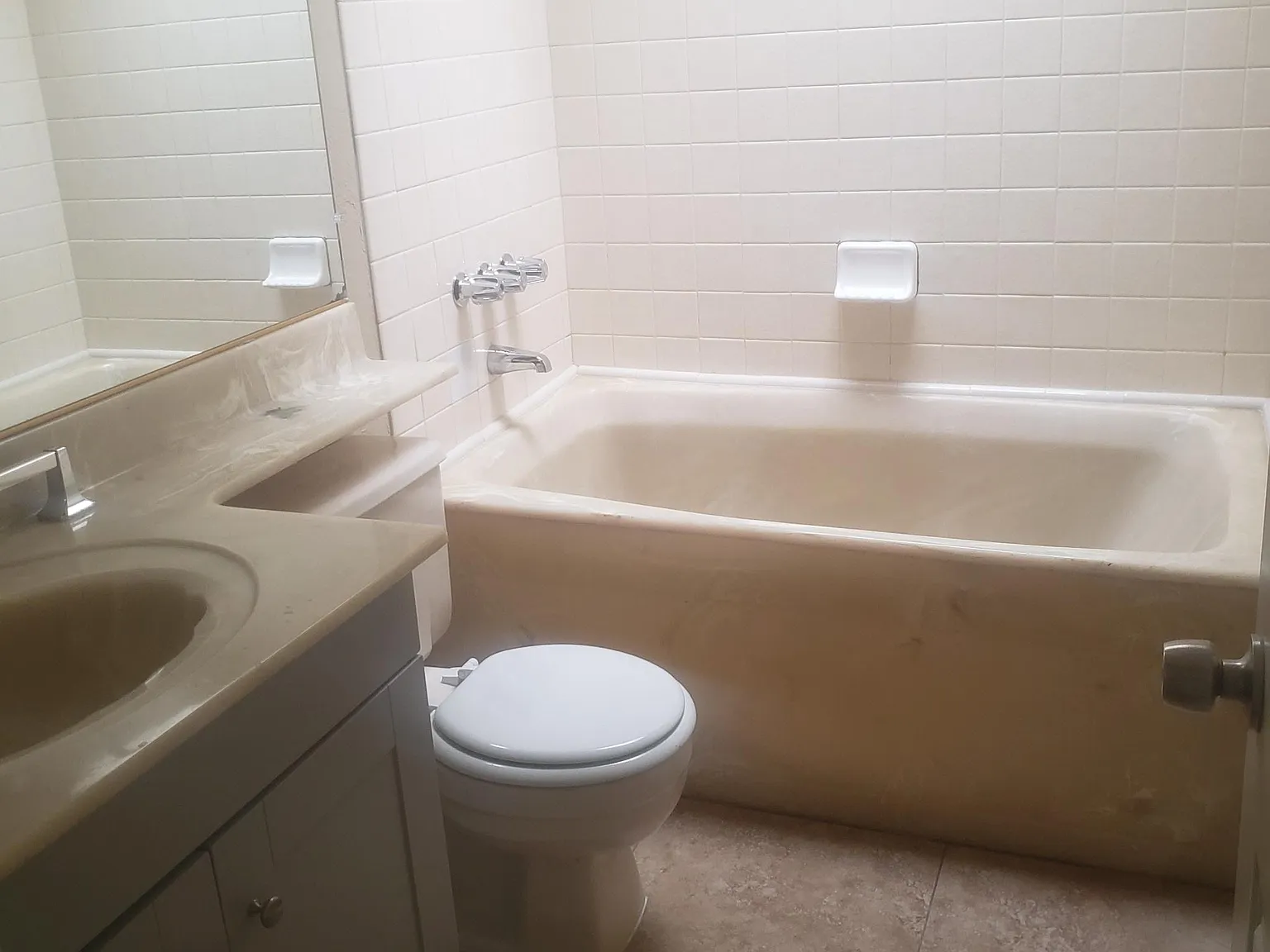 2 bed, 996 sqft, $1,095 — Photo 2