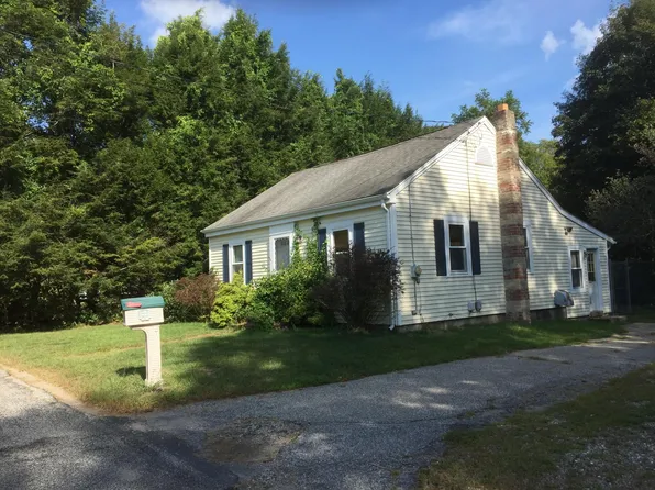 7 Old Kent Rd, Mansfield, CT 06250
