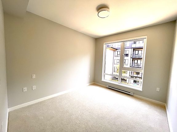 4th image of 615 Cottonwood Ave #320