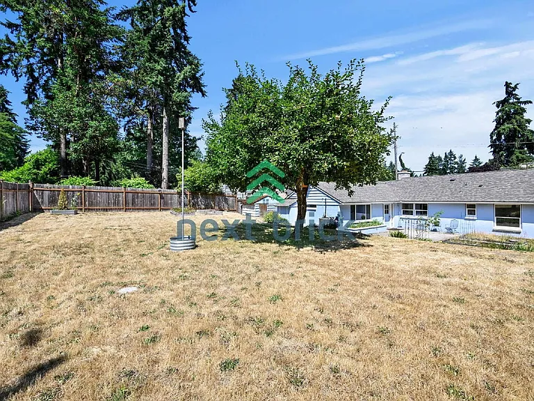 16511 22nd Ave NE — Photo 23