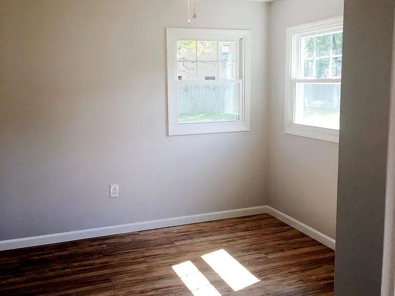 5137 Lakeview Dr — Photo 9