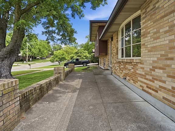 4th image of 2905 Resor Rd
