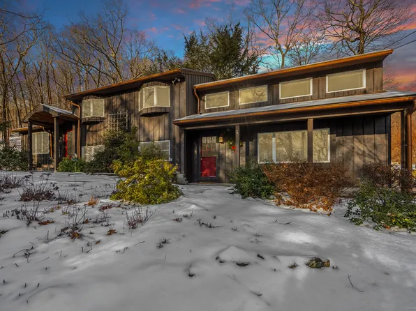 125 Mountain Road, Cheshire, CT 06410